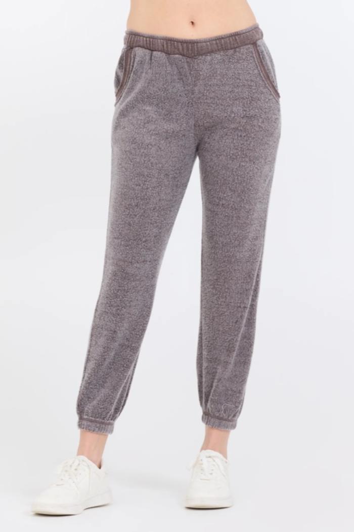 Reverse Fleece Jogger Product Image