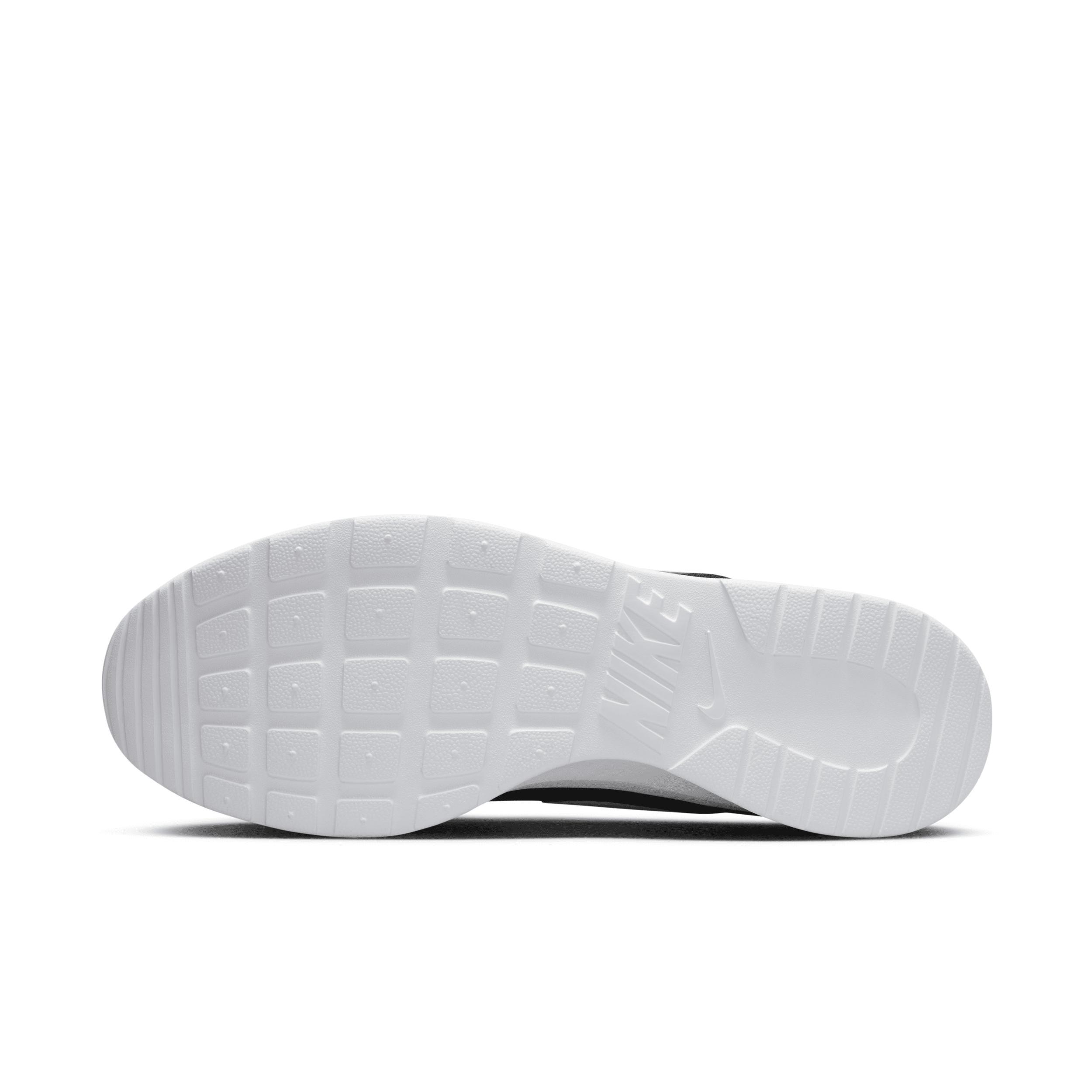 Nike Tanjun EasyOn Men's Shoes Product Image