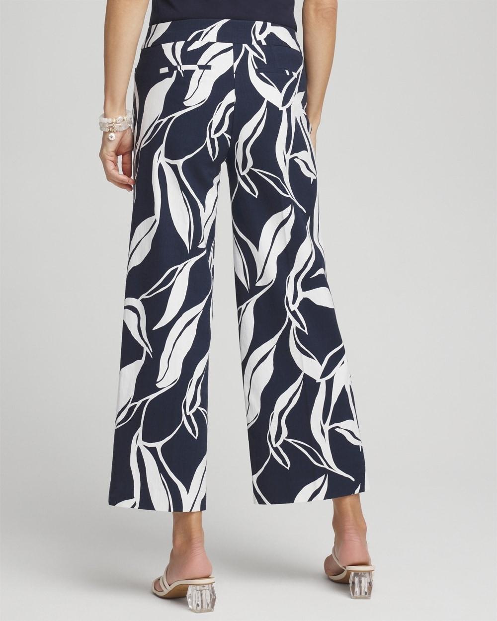 Brigitte Swirl Wide Leg Cropped Pants Product Image