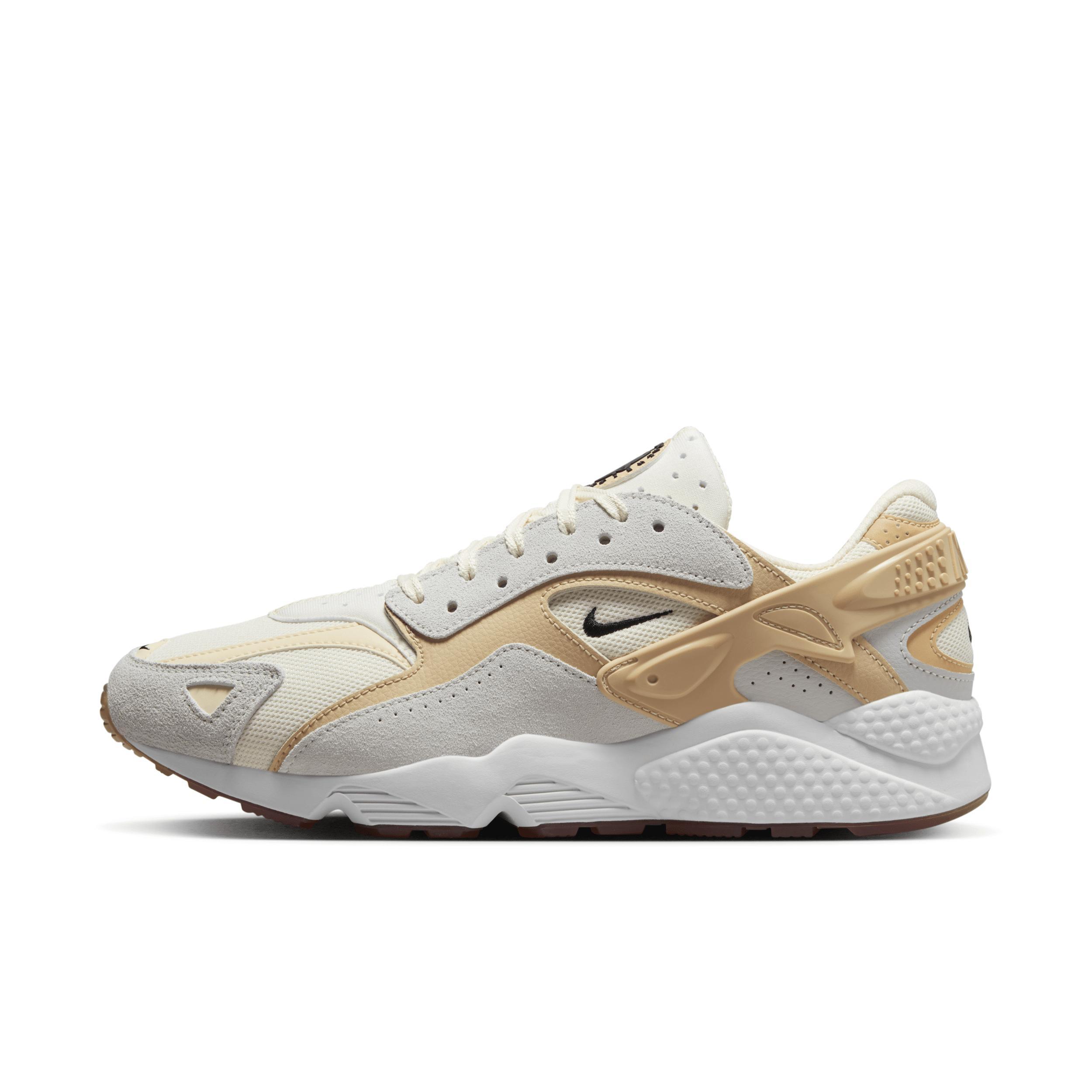 Nike Men's Air Huarache Runner Shoes Product Image