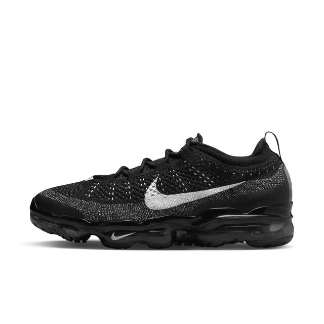 Nike Mens Air VaporMax 2023 Flyknit Running Shoes Product Image