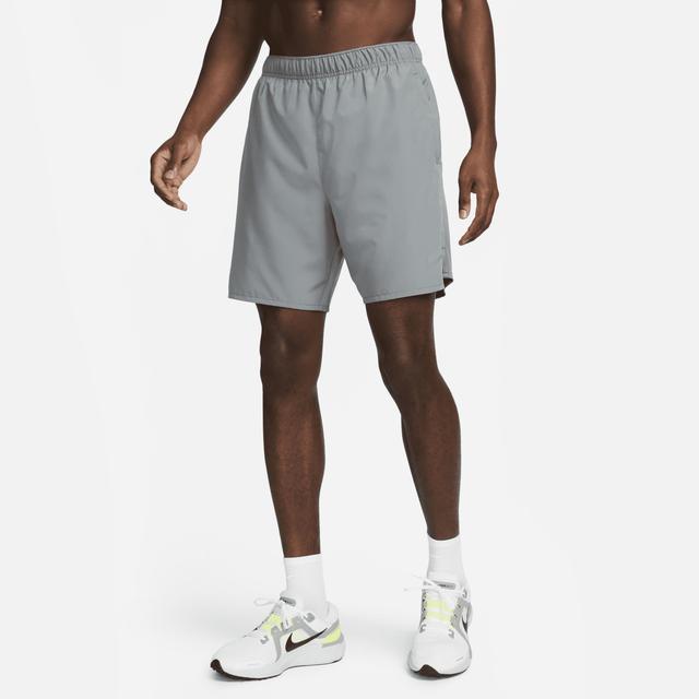 Nike Men's Challenger Dri-FIT 7" 2-in-1 Running Shorts Product Image