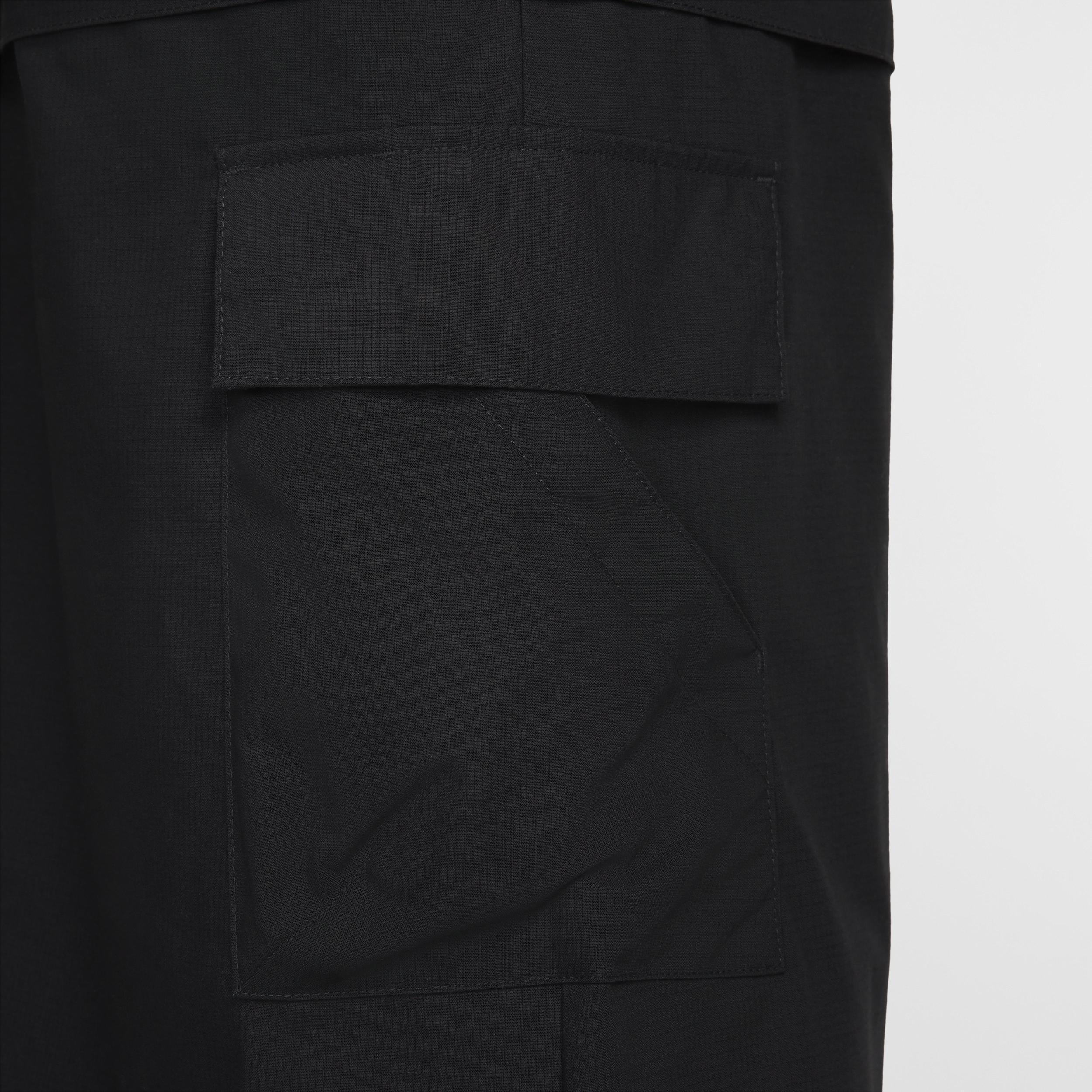 Nike Womens Nike NSW Essentials Woven MR Cargo MDI Skirt - Womens Black/White Product Image