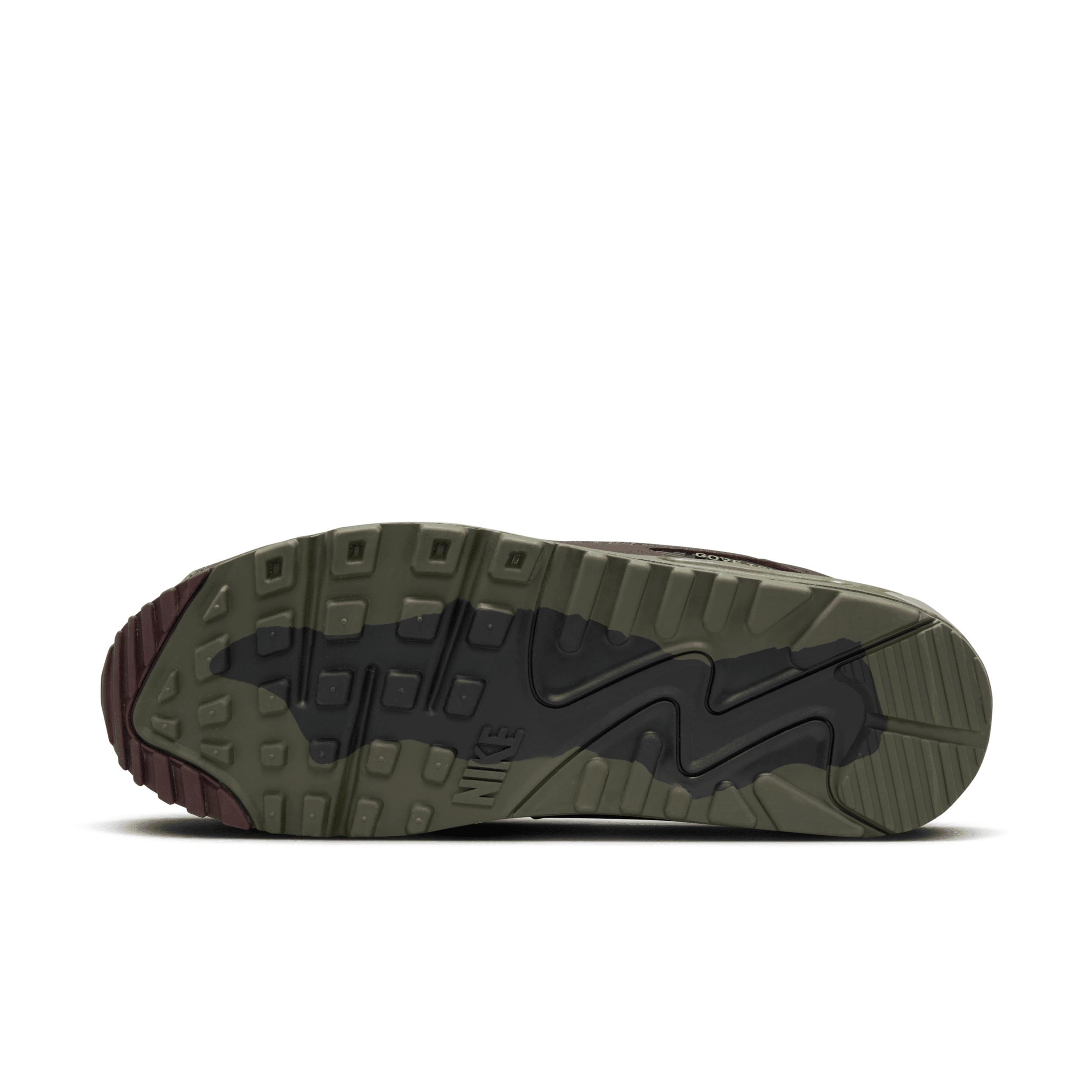 Nike Men's Air Max 90 GORE-TEX Winterized Shoes Product Image