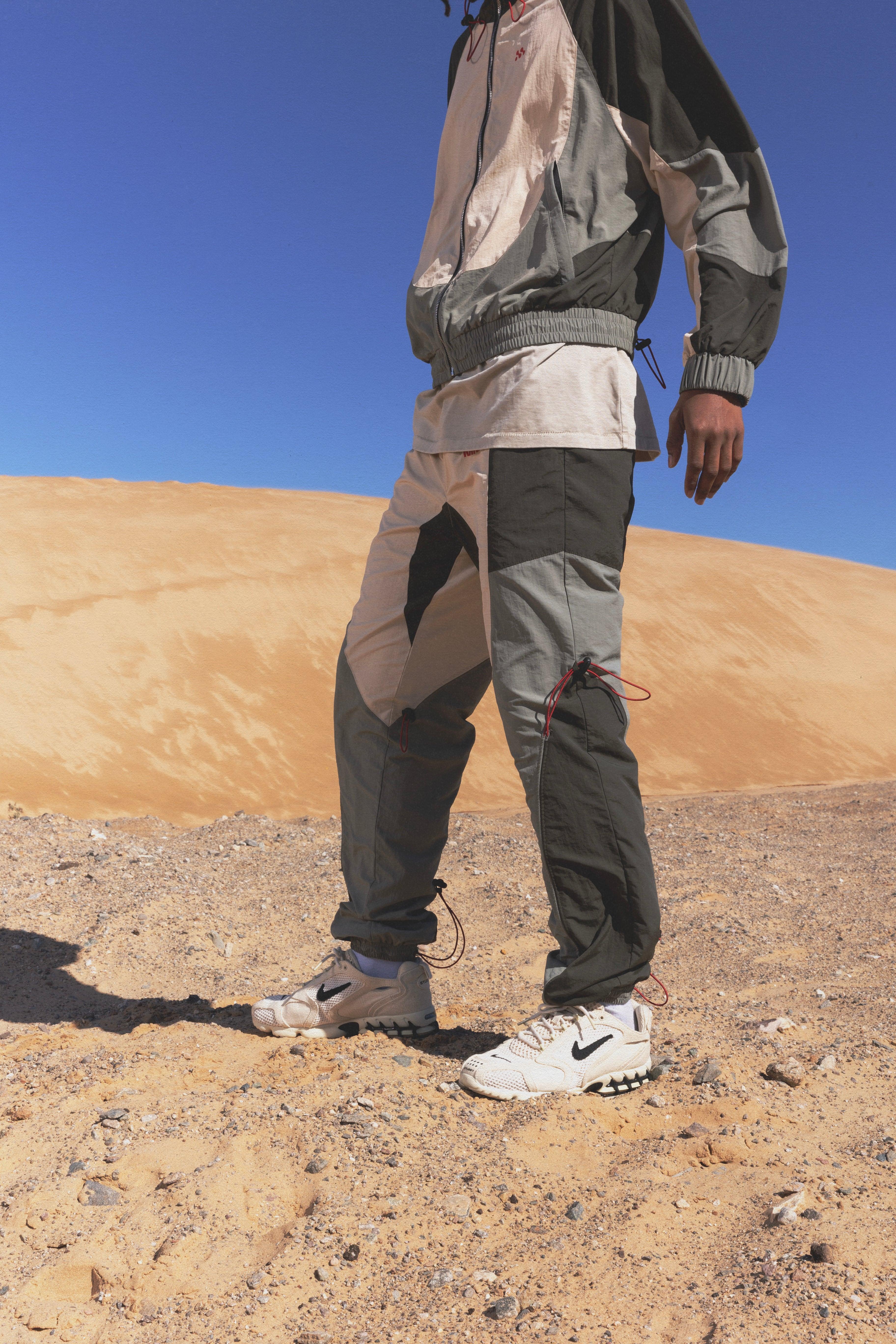 Active Windbreaker Joggers - Olive Product Image