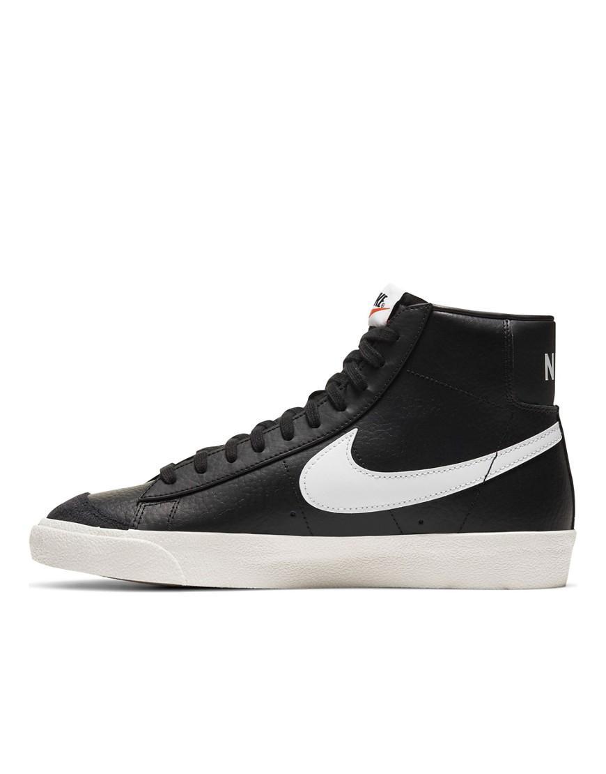 Nike Mens Nike Blazer Mid 77 - Mens Basketball Shoes Product Image