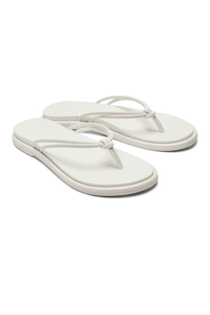 Olukai 'Aka Women's Sandal Female Product Image