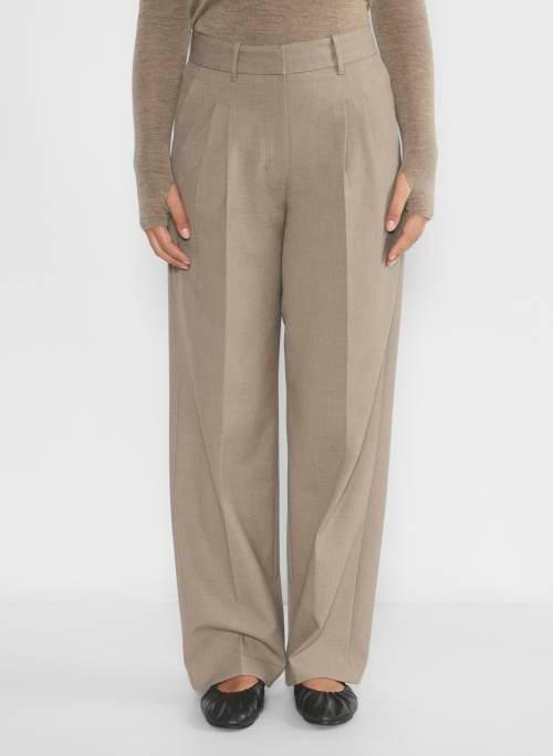 the effortless pant™ curve-fit Product Image