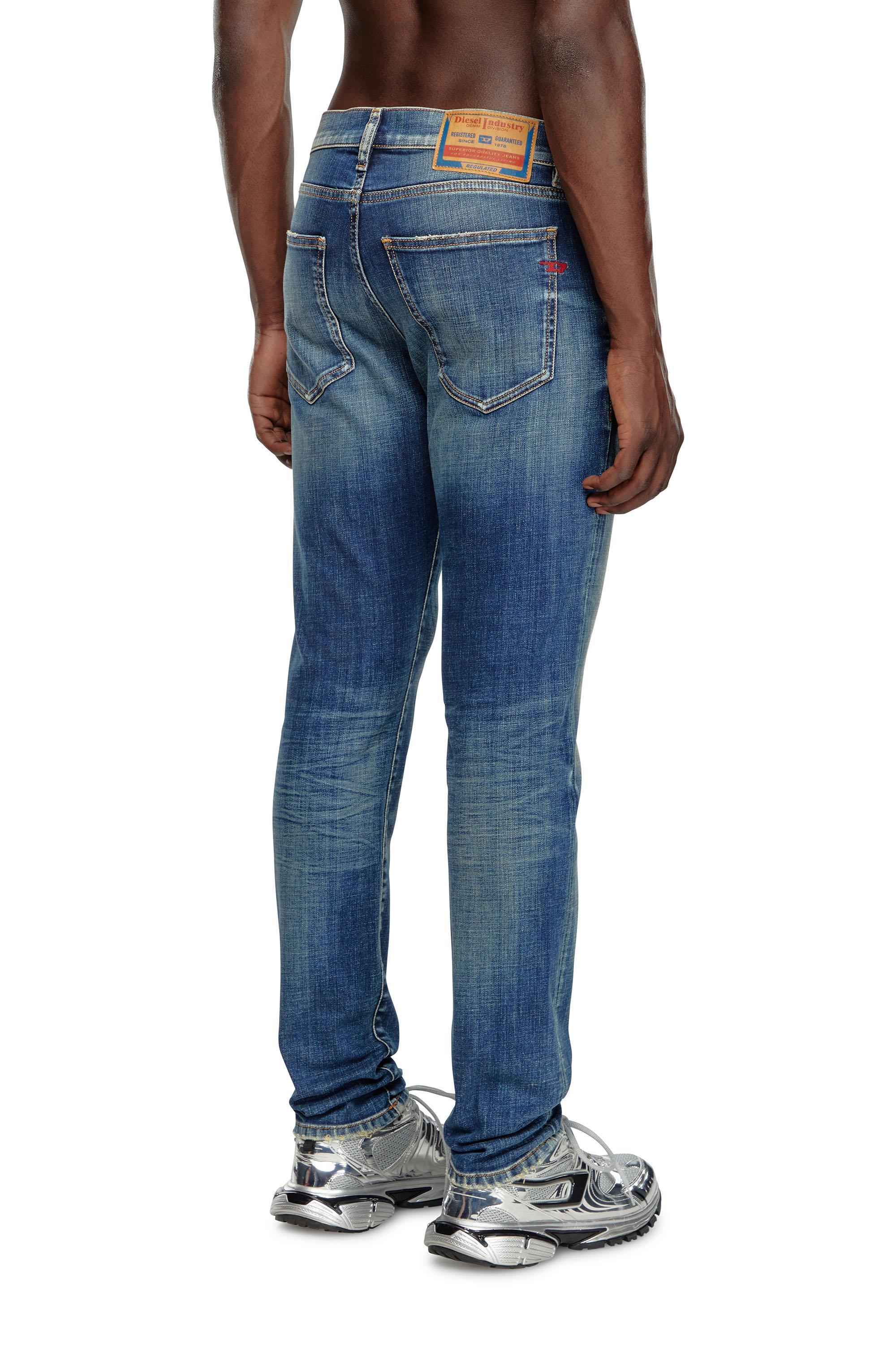 Slim Jeans 2019 D-Strukt 09J50 Product Image