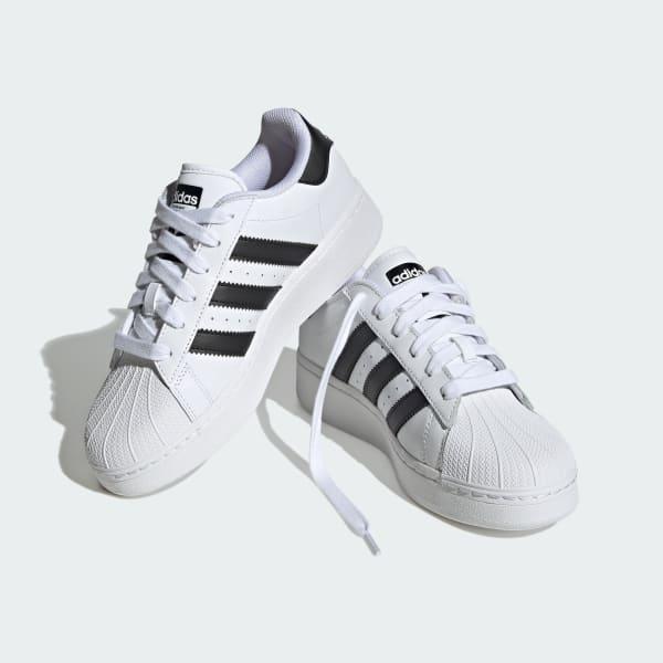 Superstar XLG Shoes Product Image