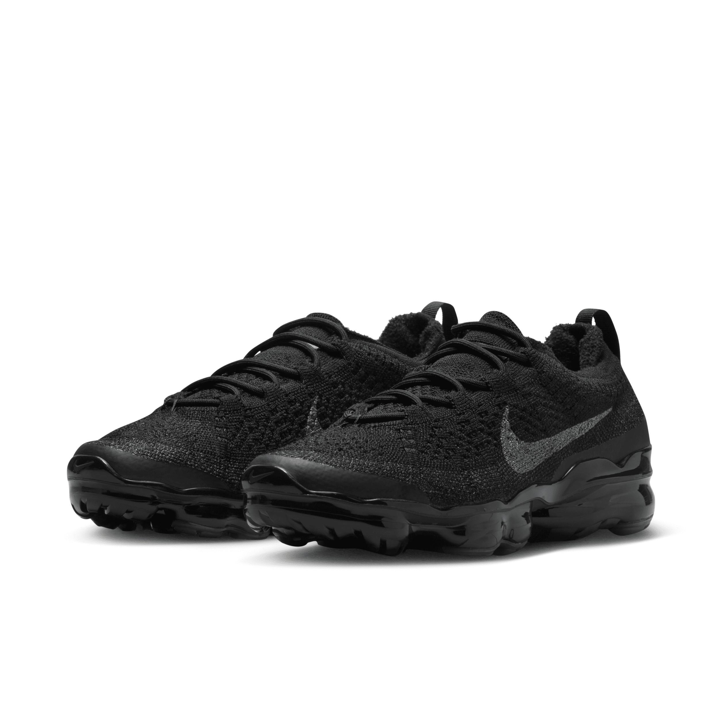 Nike Women's Air VaporMax 2023 Flyknit Shoes Product Image