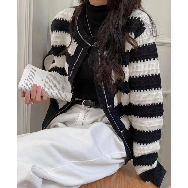 Crew Neck Striped Button-Up Cardigan Product Image