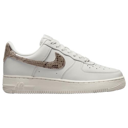 Nike Womens Air Force 1 07 - Basketball Shoes Grey/White Product Image