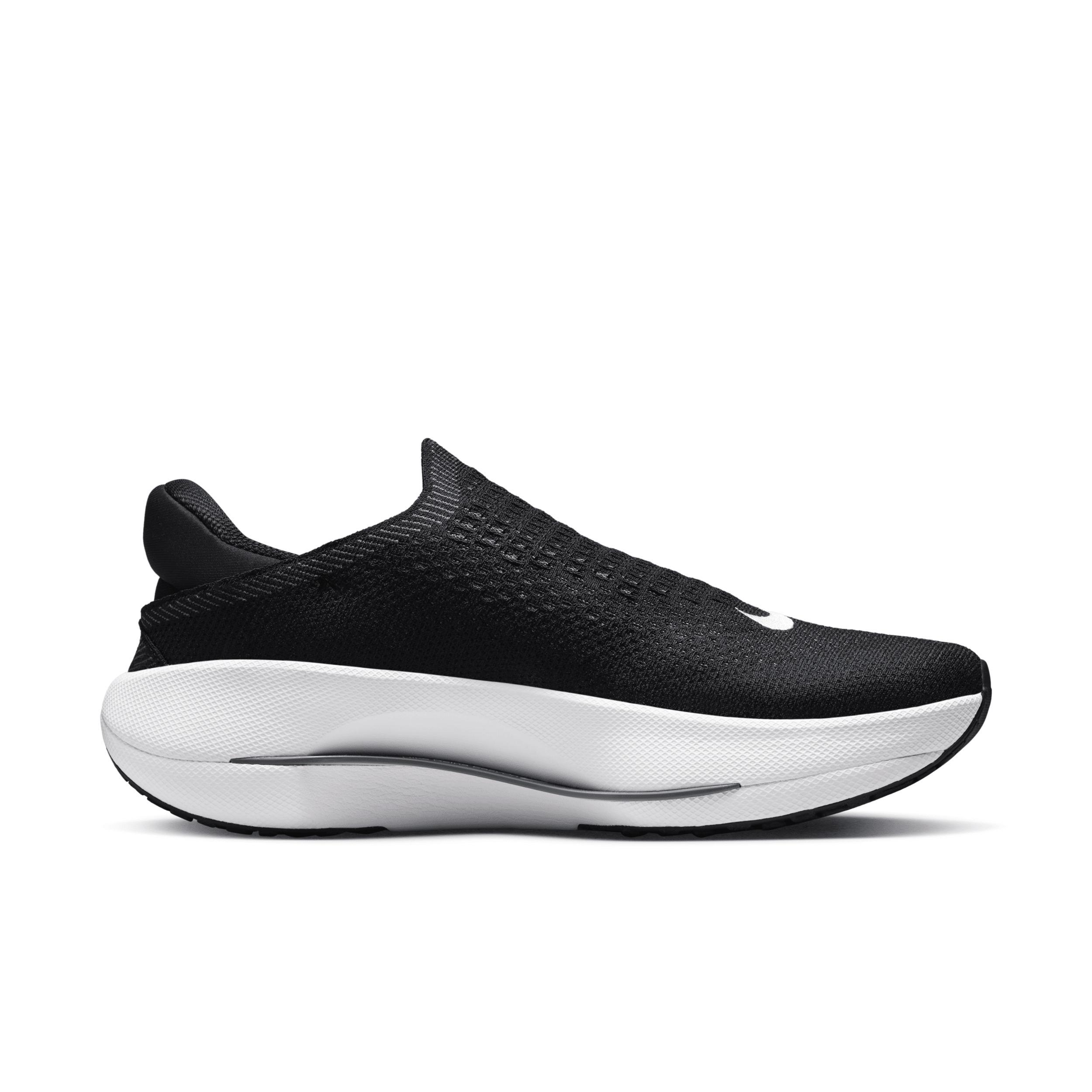 Nike Womens Reina EasyOn Shoes Product Image