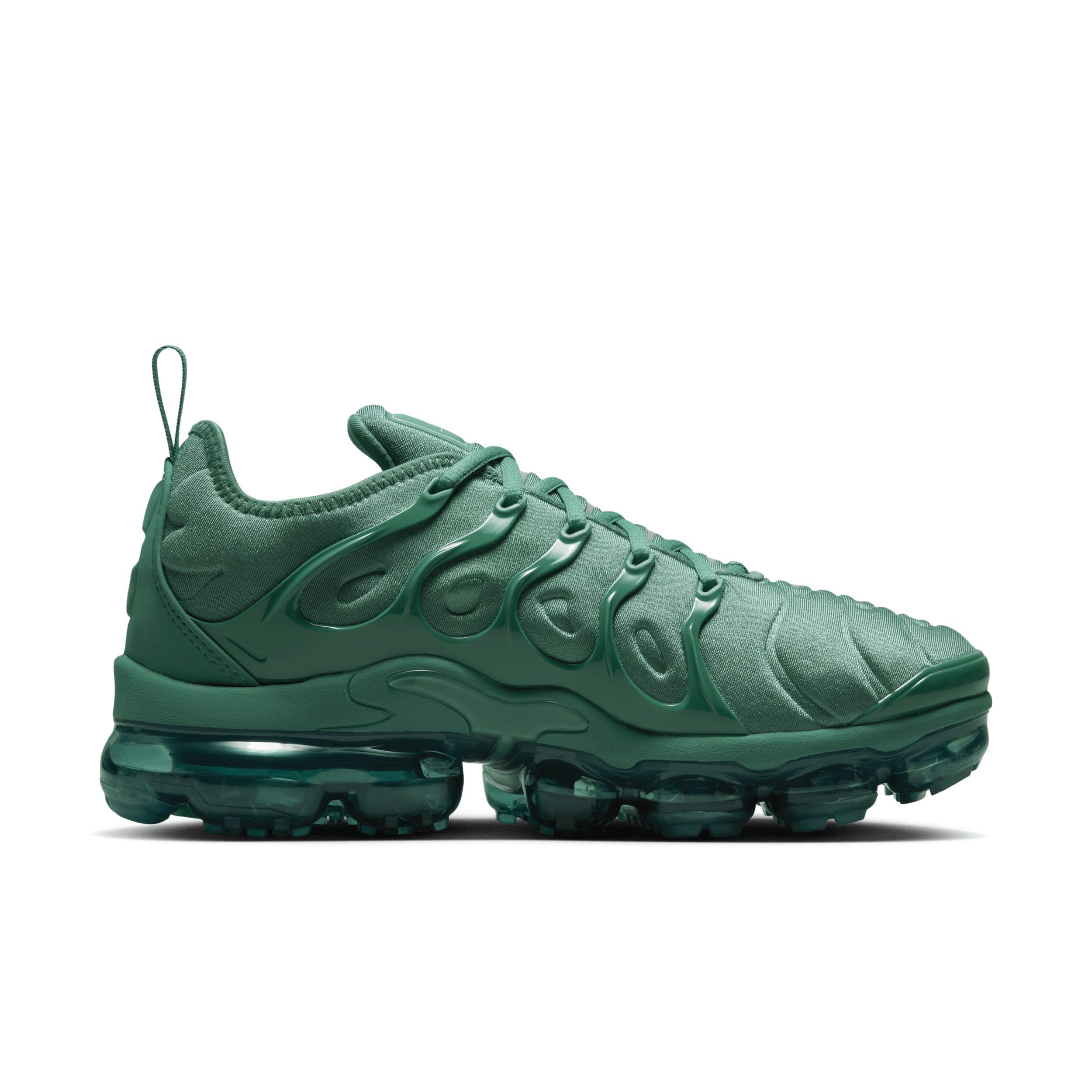 Nike Women's Air VaporMax Plus Shoes Product Image