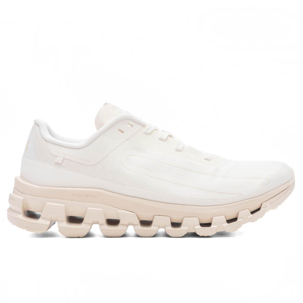 Women's Cloudflow 4 - White/Moon Female Product Image