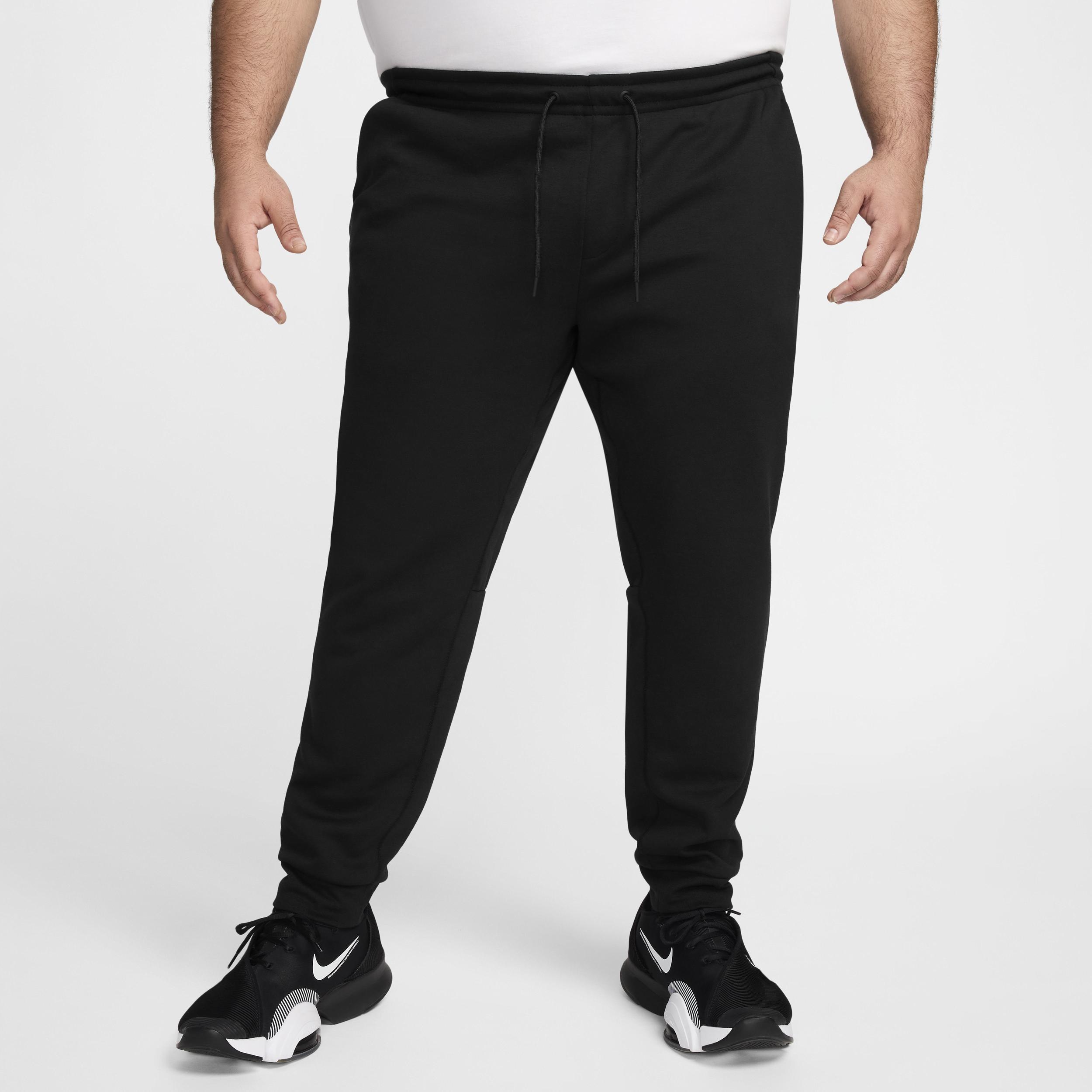 Nike Men's Primary Dri-FIT UV Versatile Jogger Pants Product Image