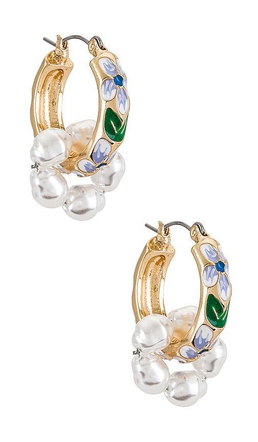 Petit Moments Barque Imitation Pearl Earrings Product Image