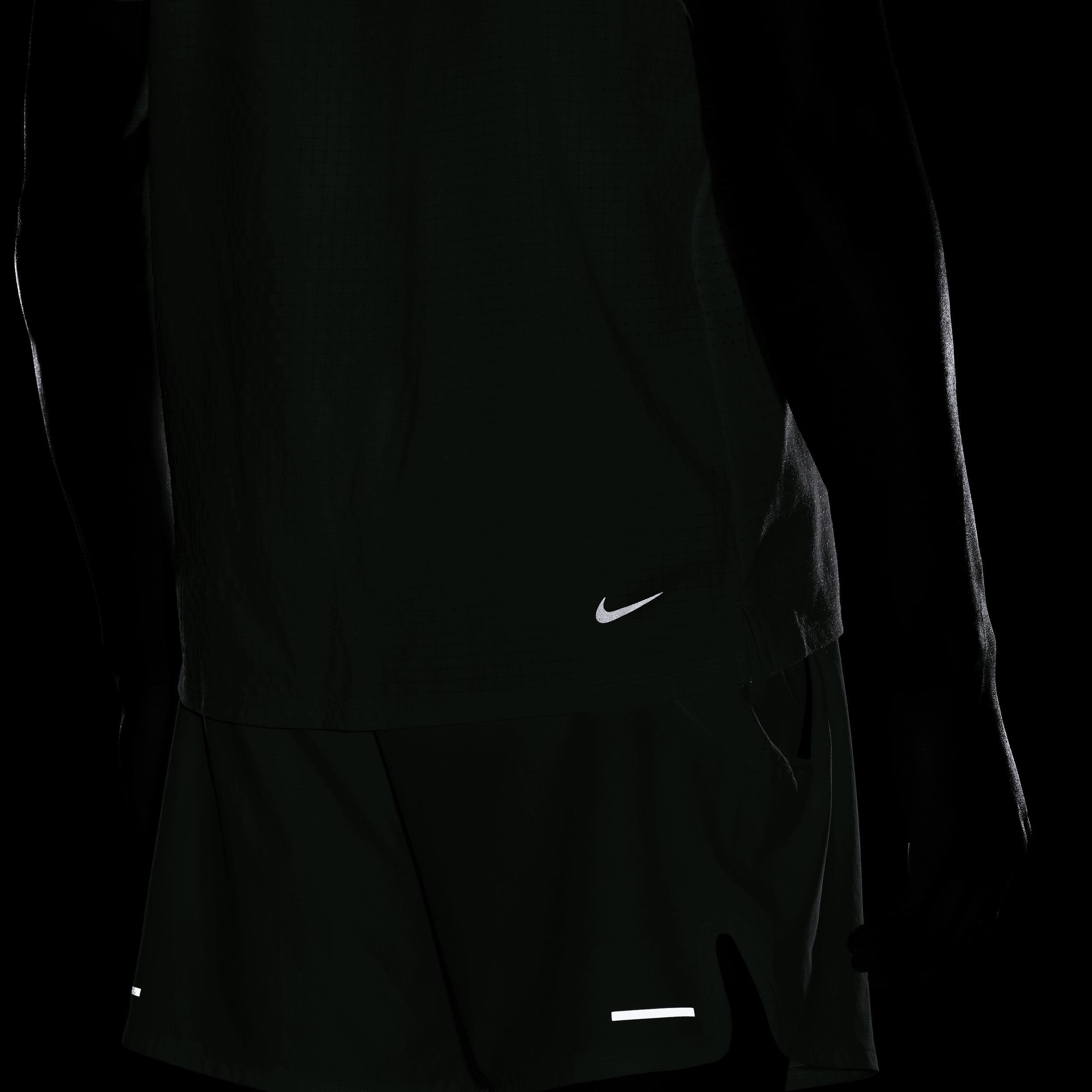 Nike Men's Trail Solar Chase Dri-FIT Short-Sleeve Running Top Product Image