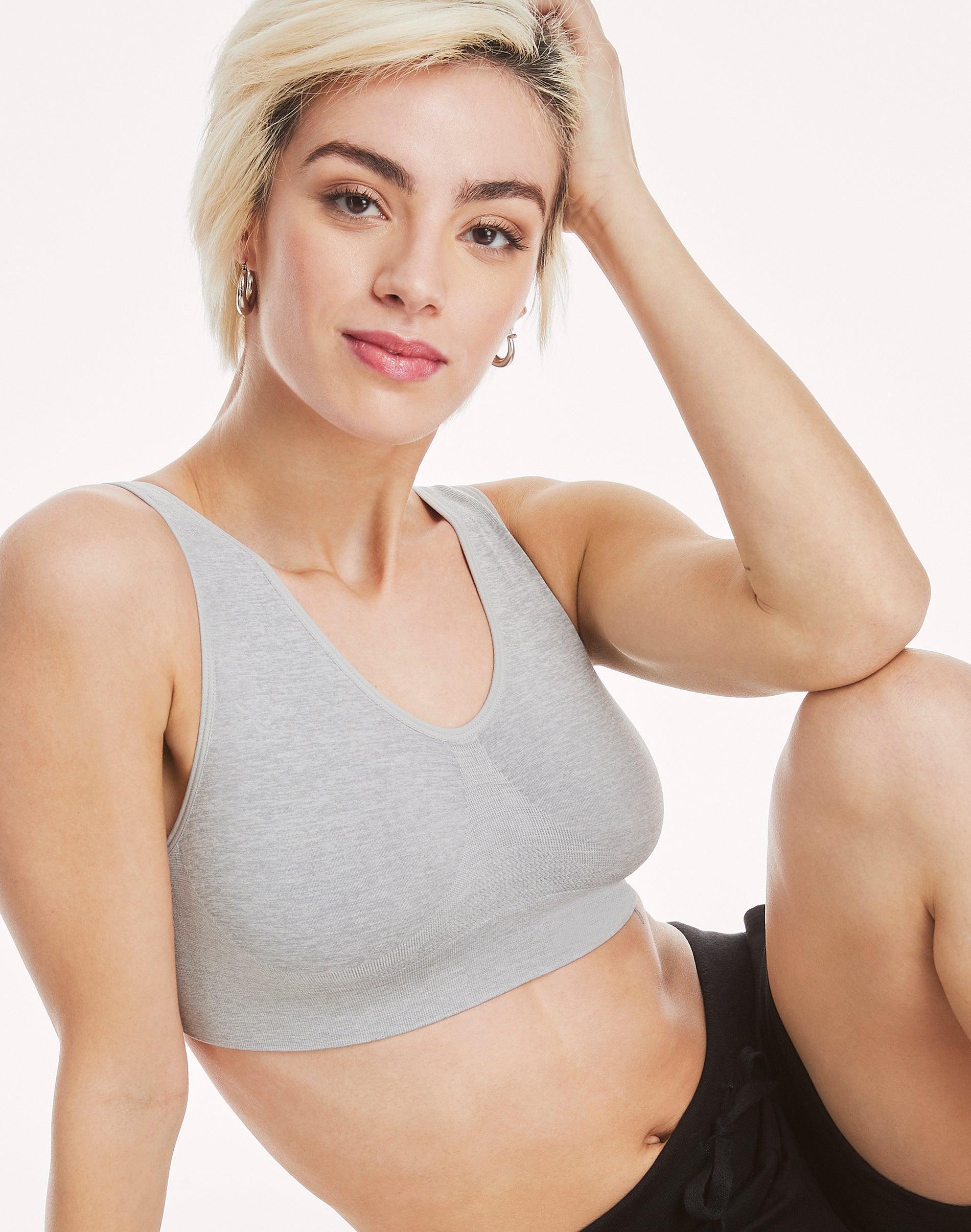 Hanes Cozy Seamless Womens Wireless Bra Black 3XL Product Image