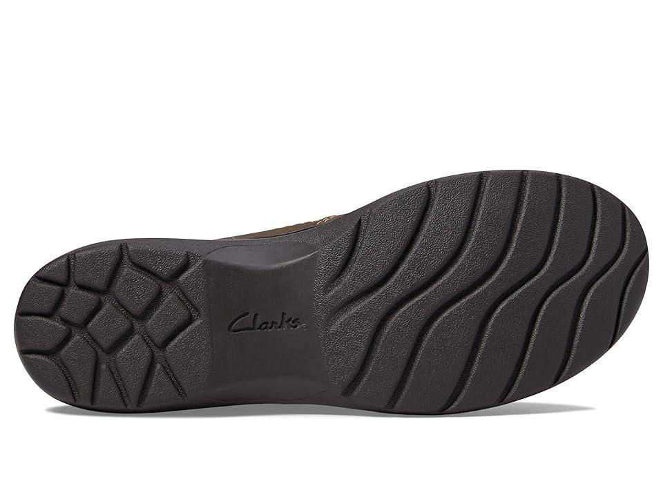 Clarks Carleigh Ray Nubuck) Women's Flat Shoes Product Image