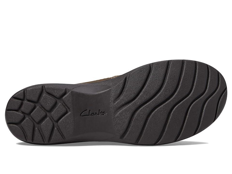 Clarks Carleigh Ray Nubuck) Women's Flat Shoes Product Image