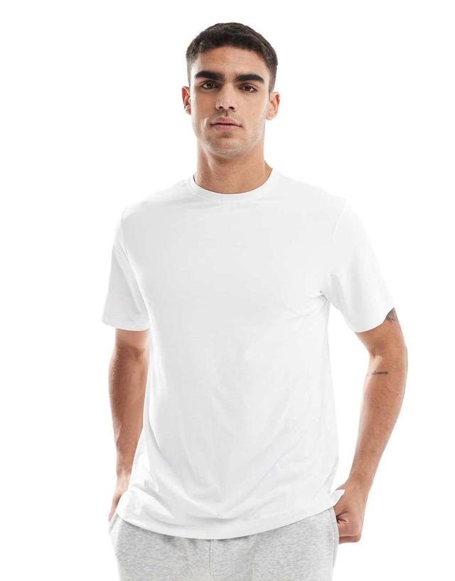 ASOS 4505 icon training t-shirt with quick dry in white Product Image