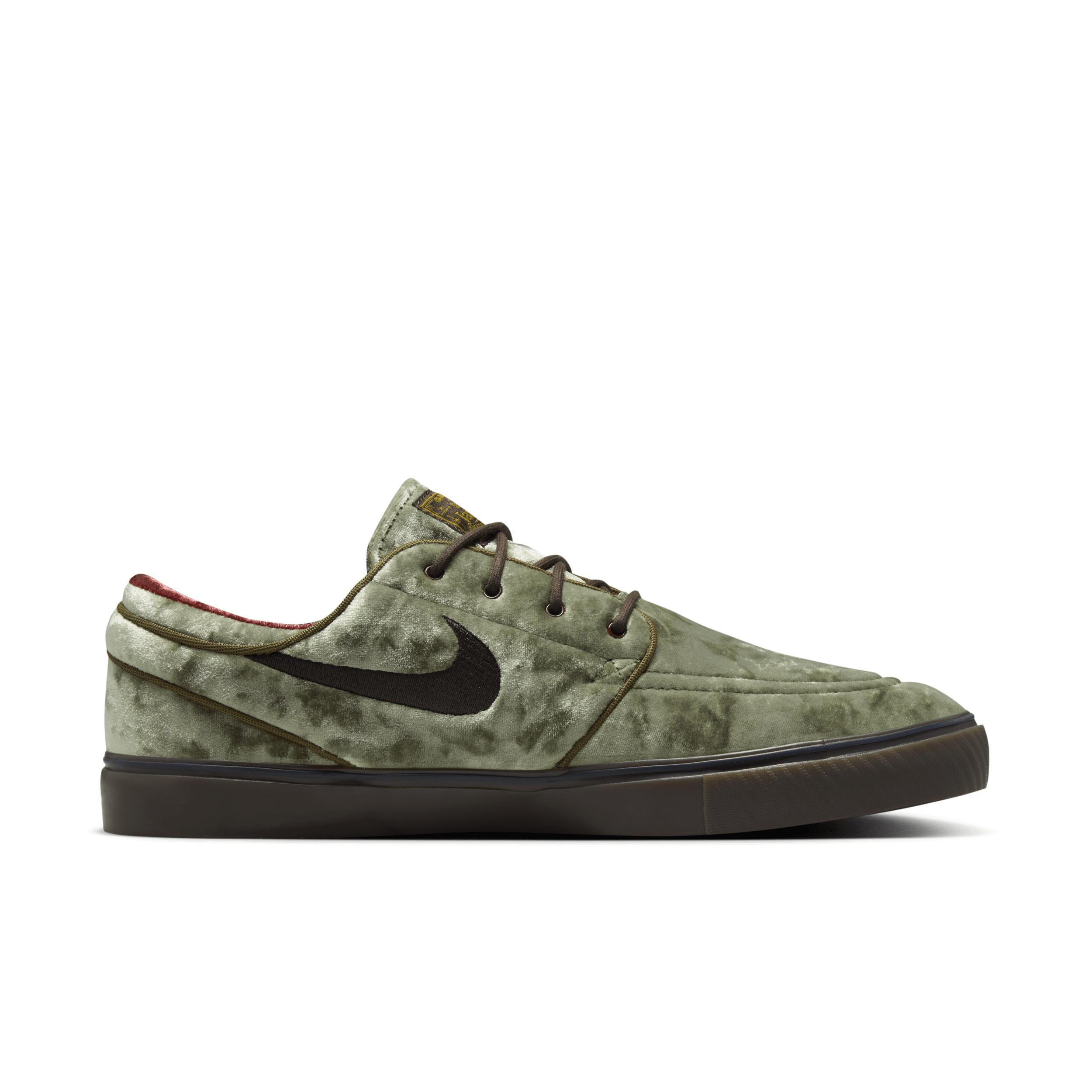 Nike SB Zoom Janoski OG+ SE Skate Shoes Product Image