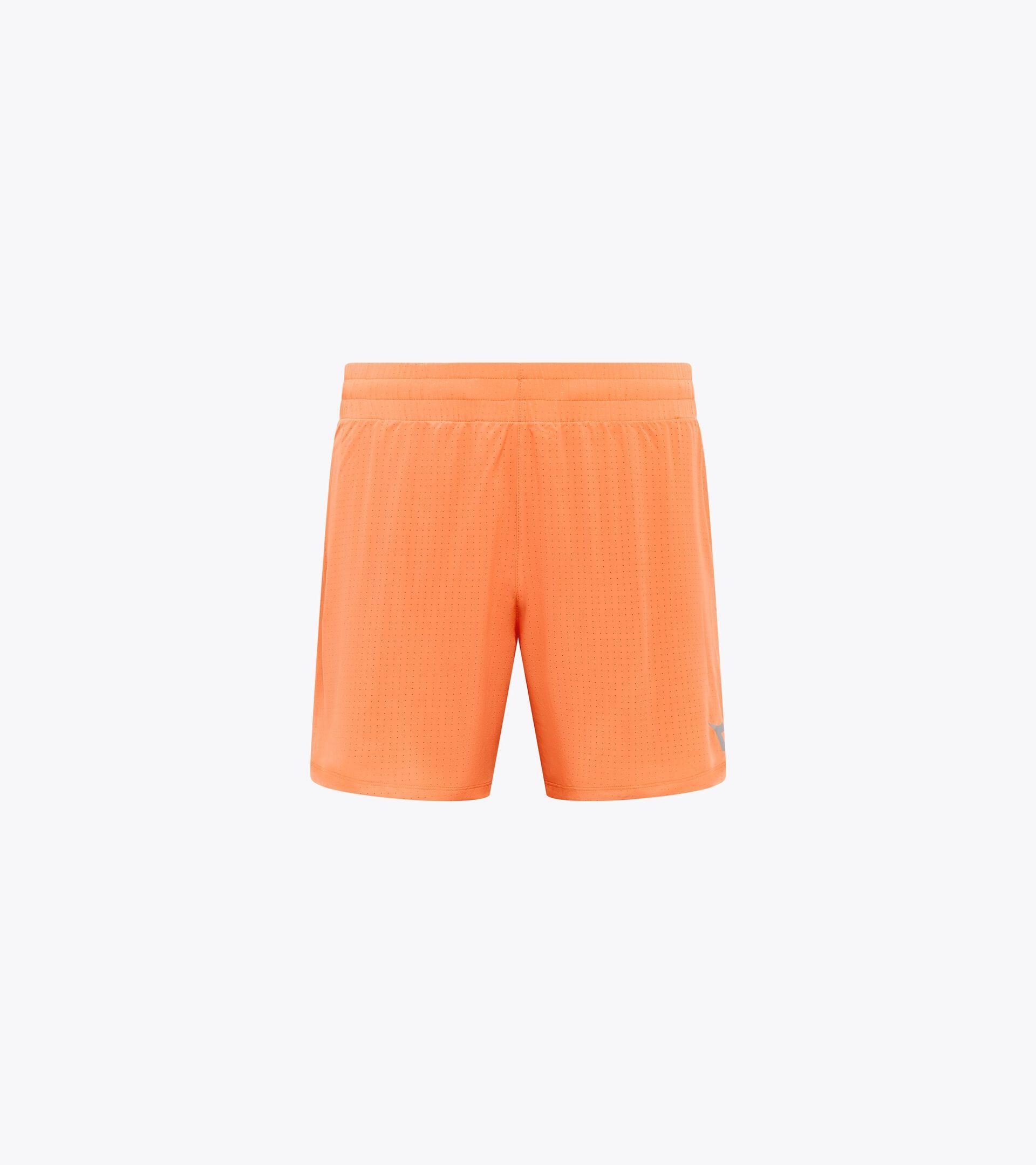 SHORTS 2IN1 5'' RUN CREW Product Image