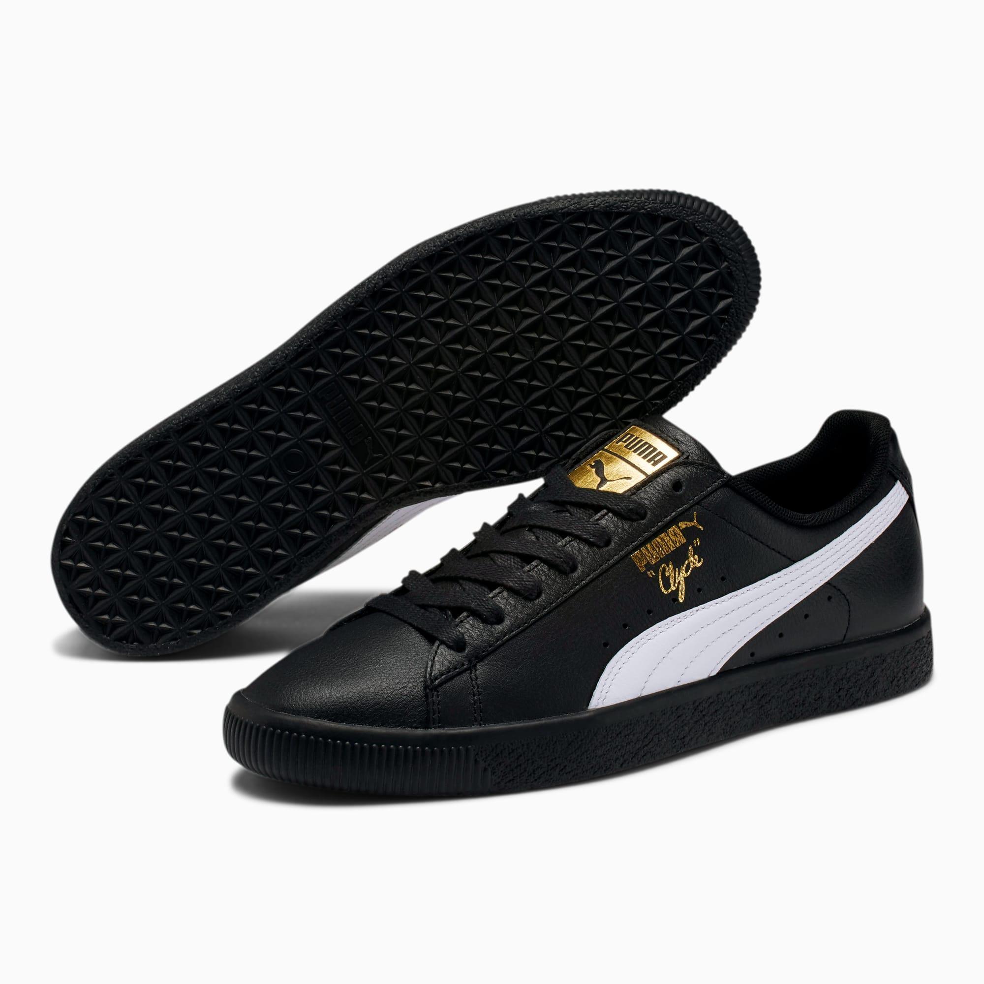 Clyde Core Foil Men's Sneakers Product Image