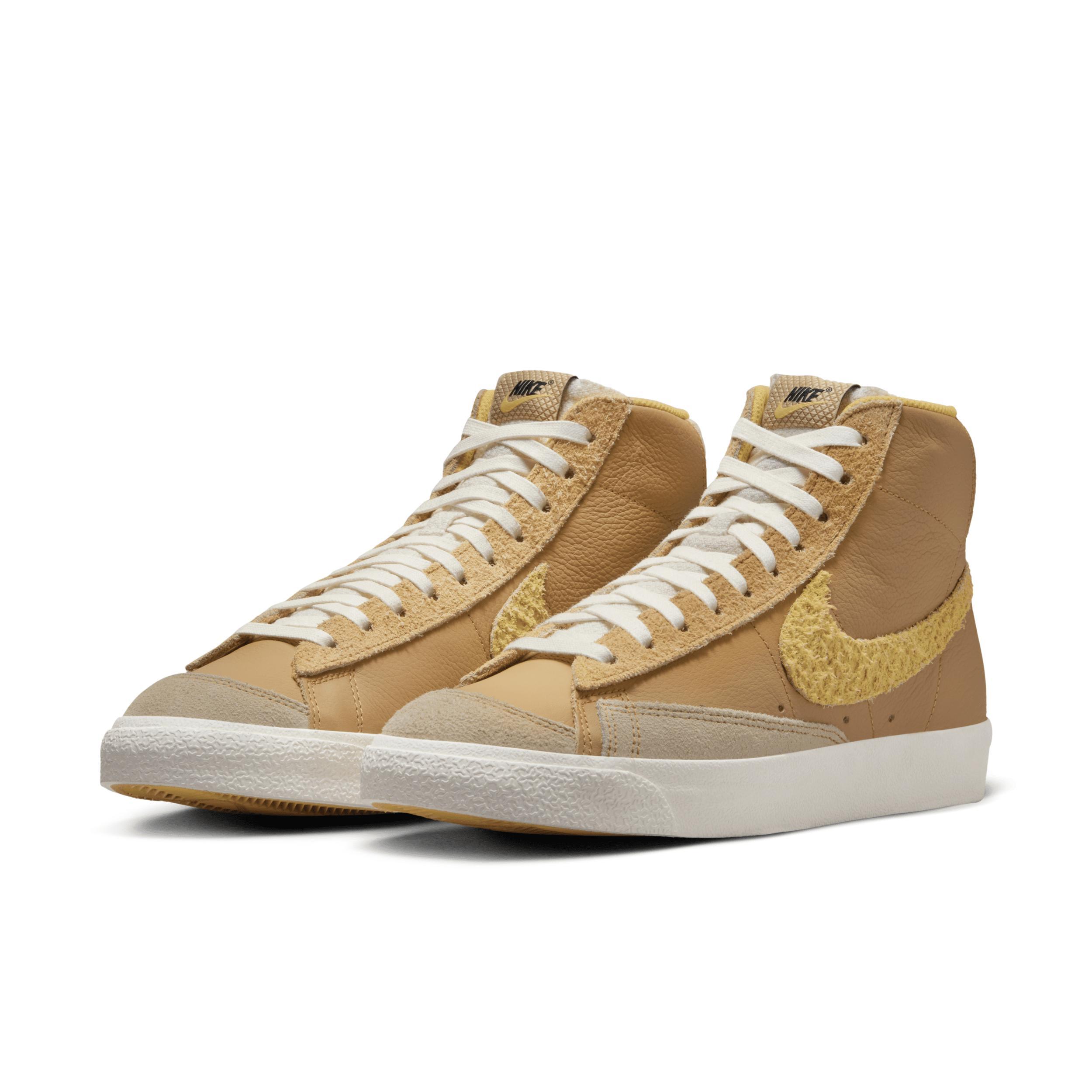 Nike Men's Blazer Mid '77 Vintage Shoes Product Image