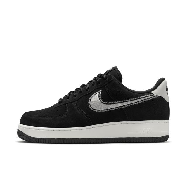 Nike Men's Air Force 1 '07 LV8 Shoes Product Image