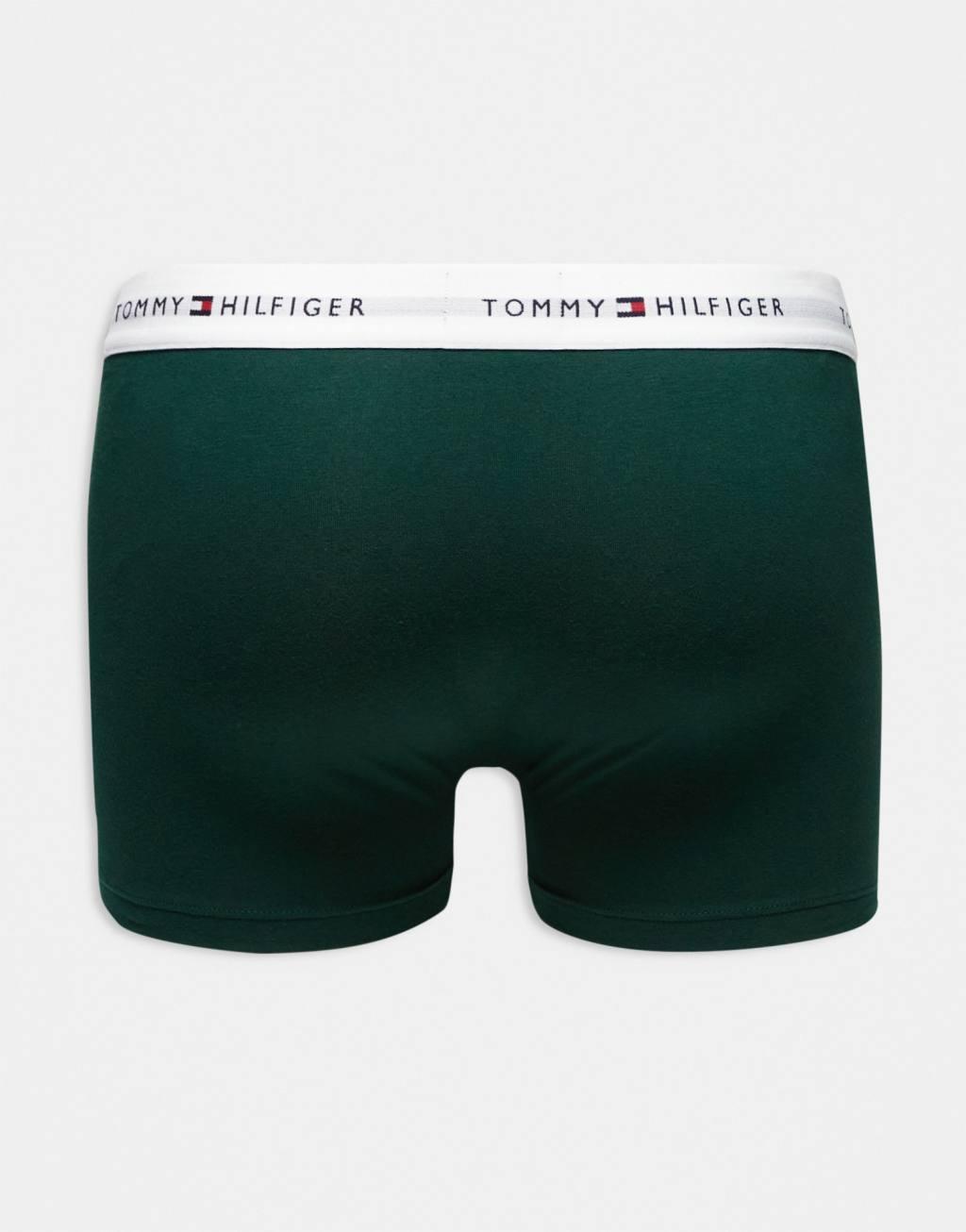 Tommy Hilfiger signature cotton essentials 3 pack briefs in multi Product Image