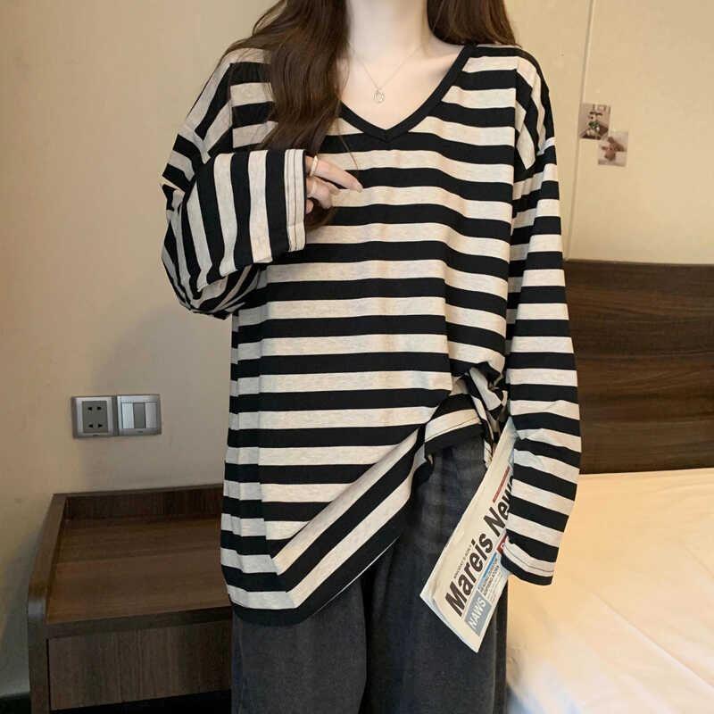 Long-Sleeve V-Neck Striped Tee Product Image