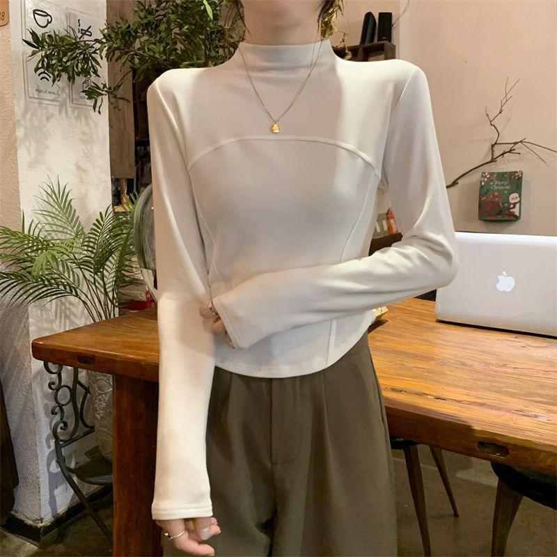 Long-Sleeve Mock Neck Plain T-Shirt Product Image