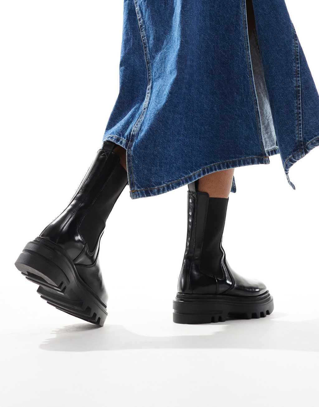 AllSaints Alex leather chunky chelsea boots in black Product Image