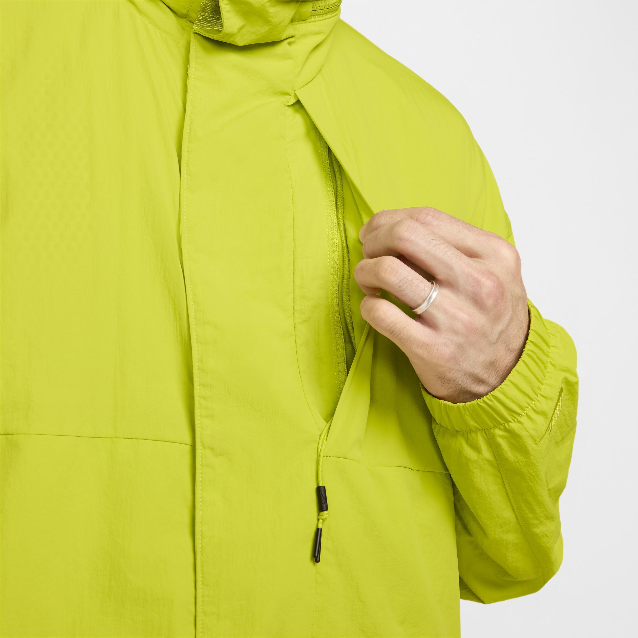 Nike Men's Tech Jacket Product Image