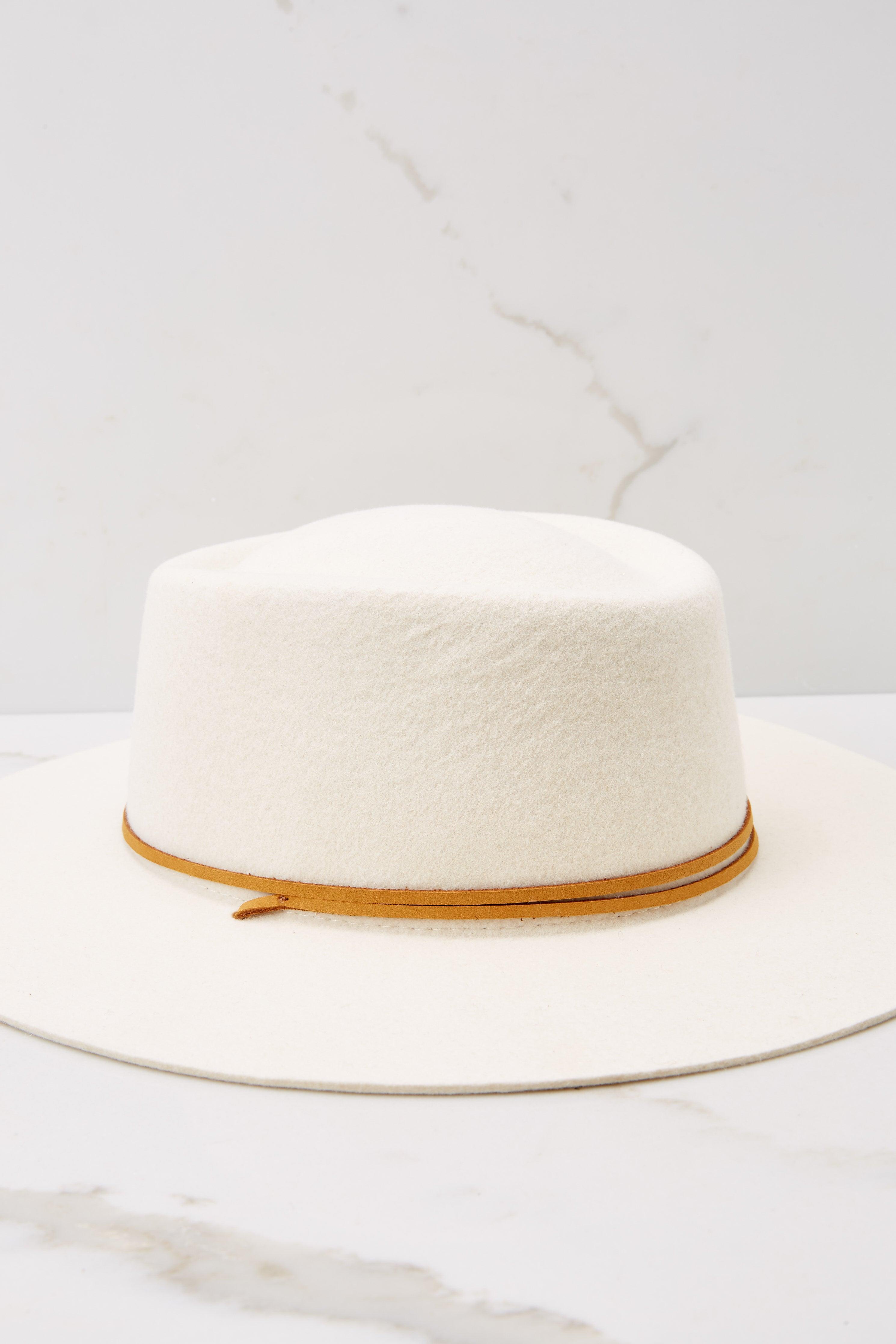 Wren Flat Brim Telescope Crown Off White Hat Product Image