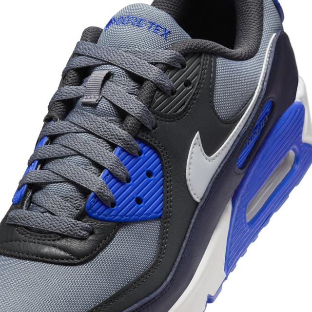 Nike Men's Air Max 90 GORE-TEX Winterized Shoes Product Image