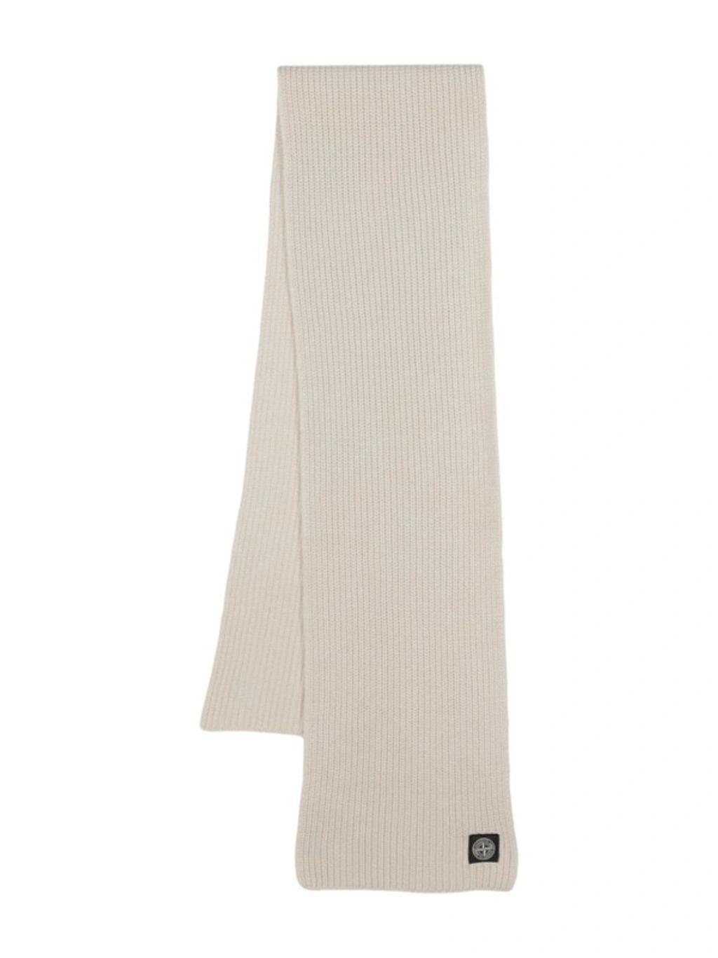 Logo Patch Knitted Scarf In Off White Product Image