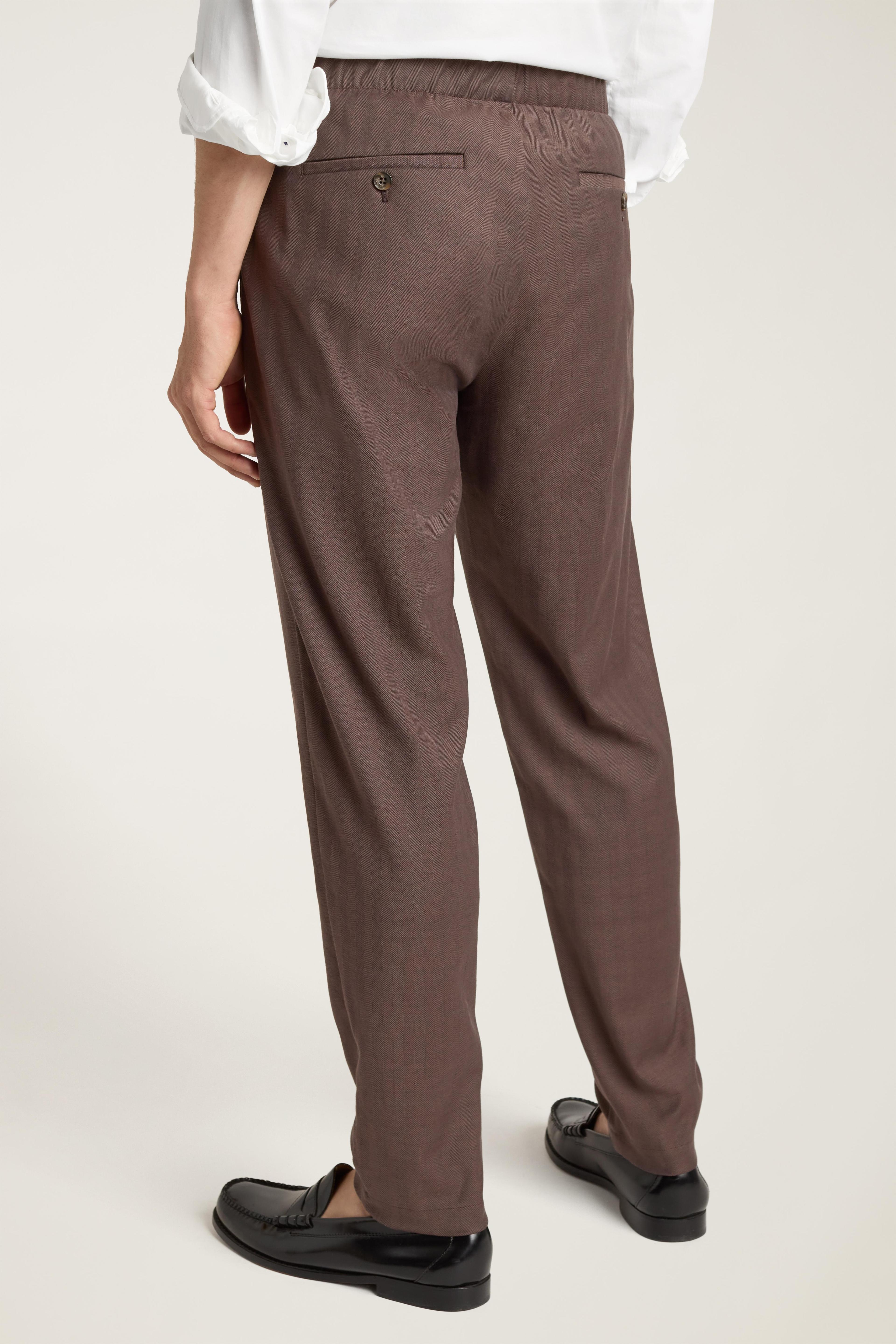 The Off Duty Pant Product Image