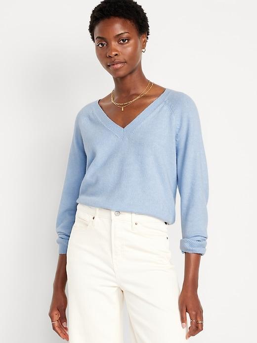 SoSoft Loose V-Neck Sweater Product Image