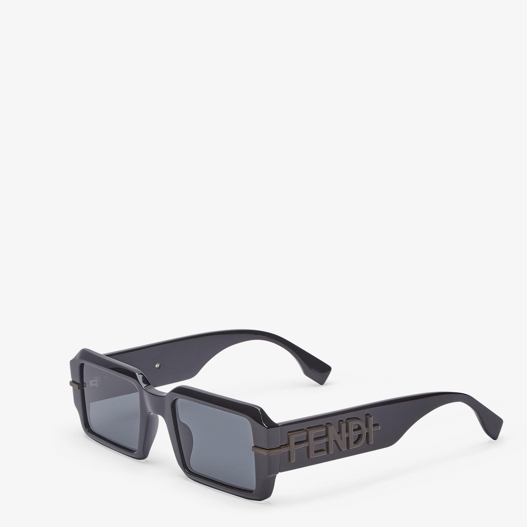 FendigraphyBlack sunglasses Product Image