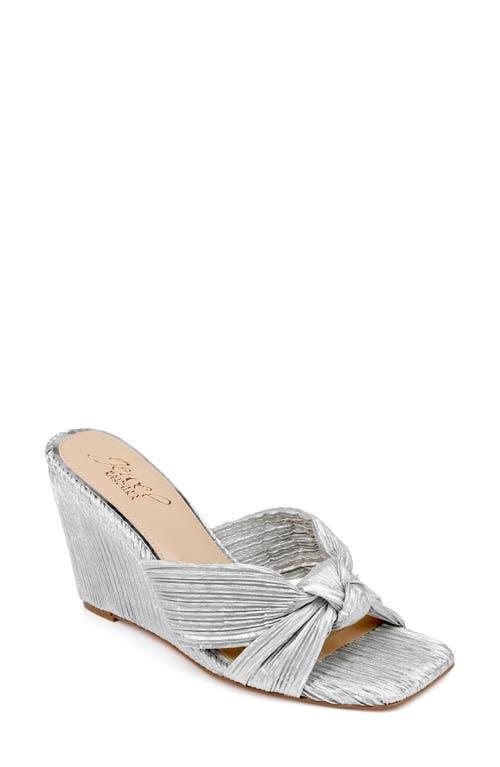 Jewel Badgley Mischka Hype Fabric) Women's Sandals Product Image