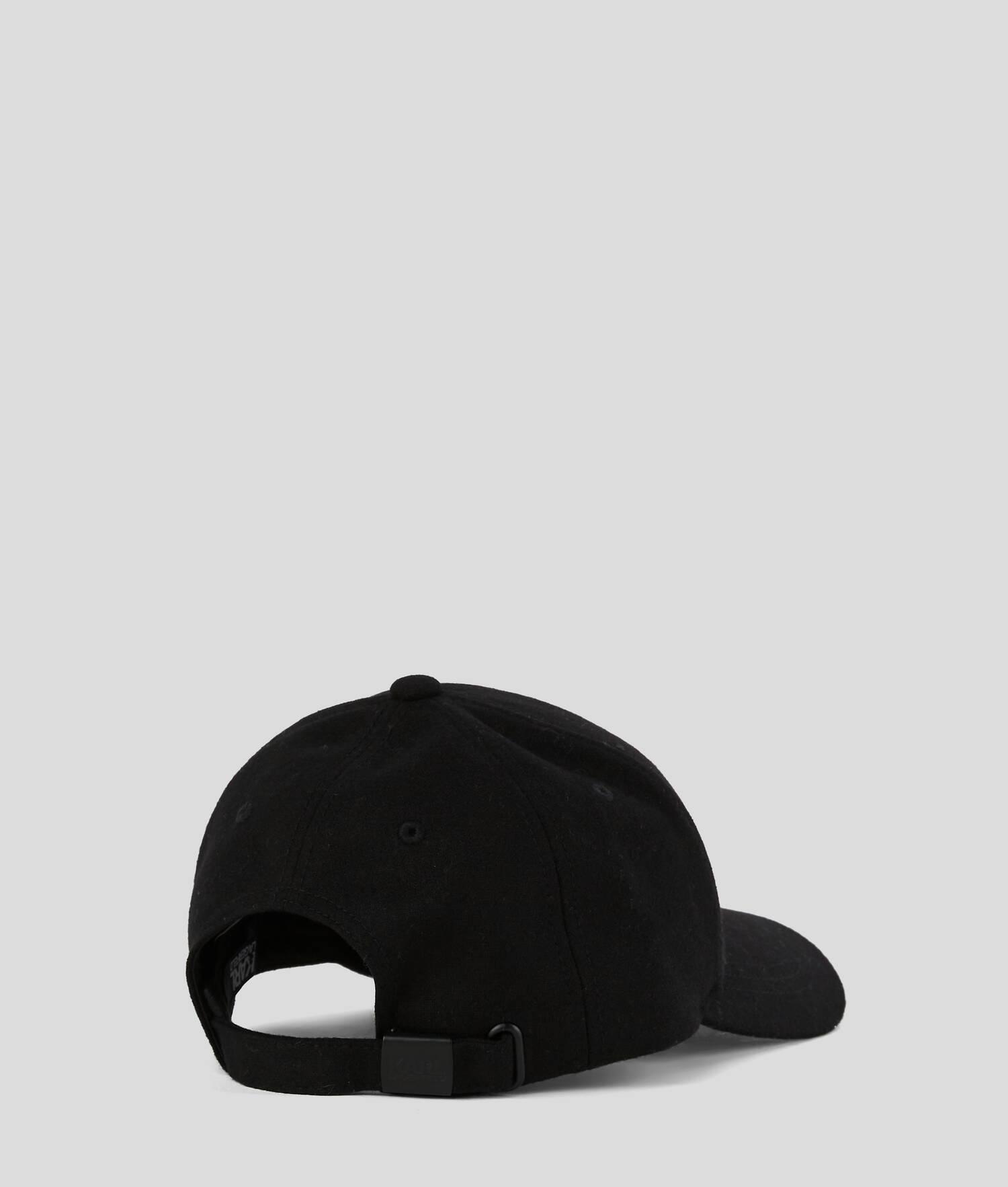 BASEBALL CAP Product Image