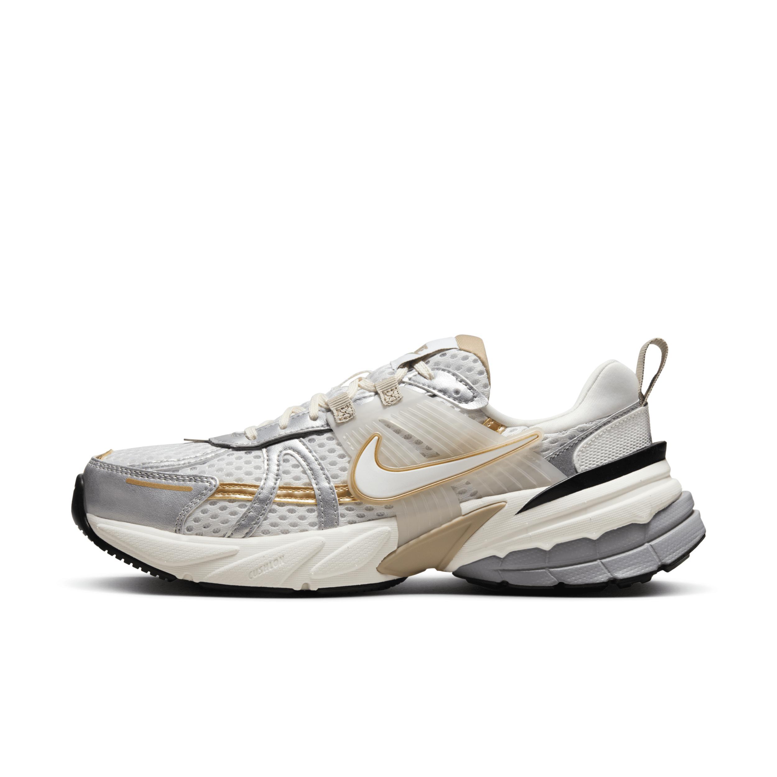 Nike Womens V2K Run Shoes Product Image