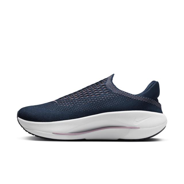 Nike Women's Reina EasyOn Shoes Product Image