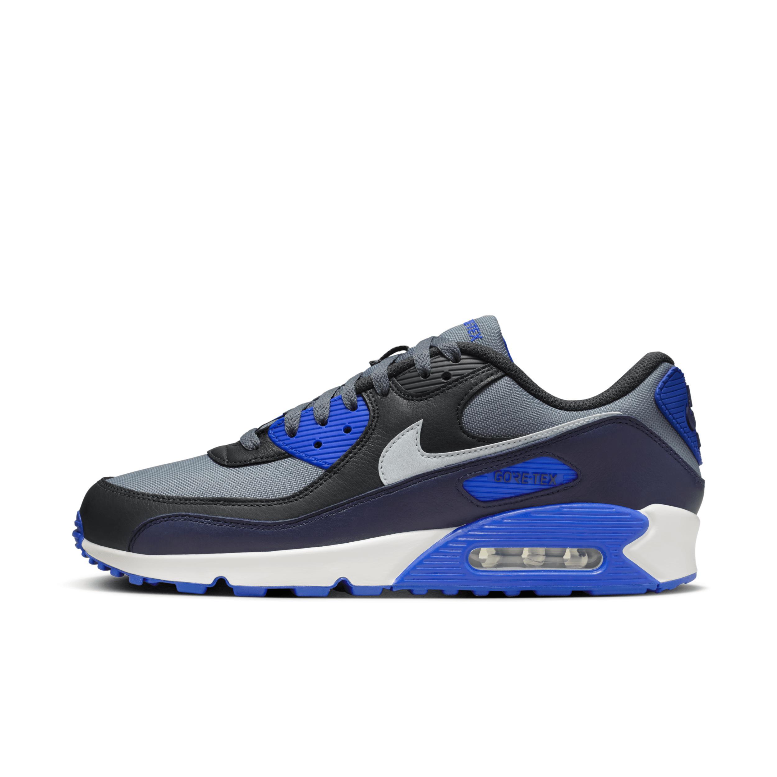 Nike Men's Air Max 90 GORE-TEX Winterized Shoes Product Image