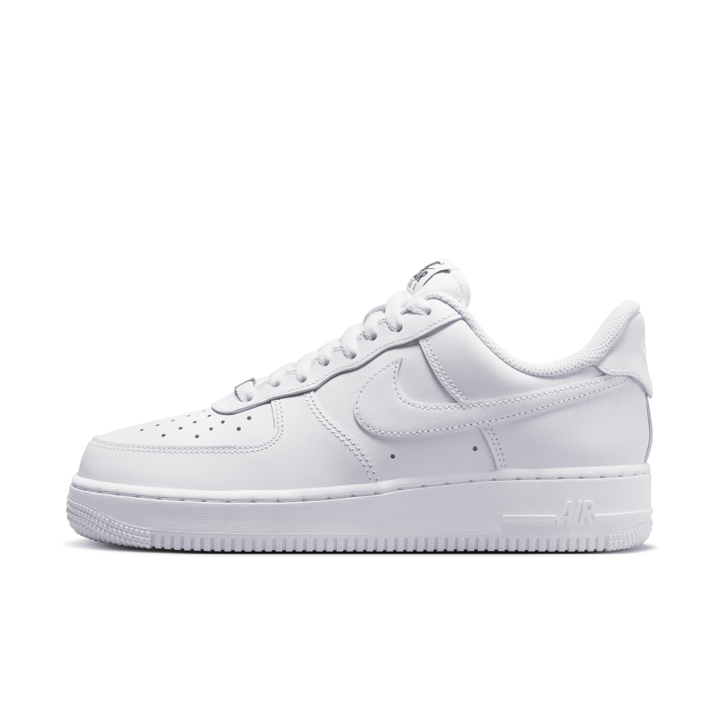 Nike Womens Air Force 1 07 EasyOn Shoes Product Image