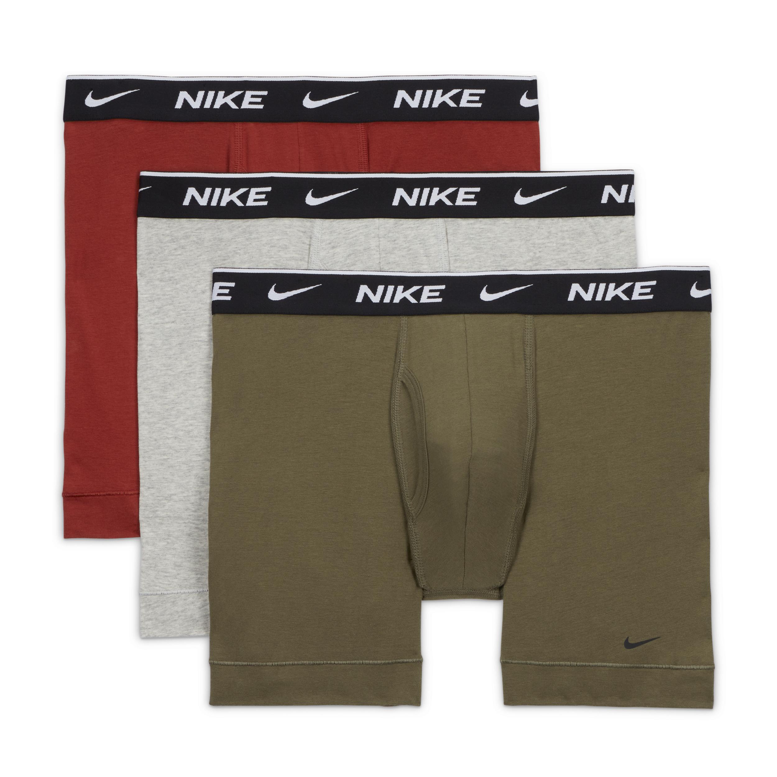 Nike Dri-FIT Essential 3-Pack Stretch Cotton Boxer Briefs Product Image